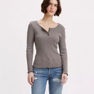 Levi’s Dry Goods Ribbed Lettuce Hem Henley Top | Indie Sleaze Y2K